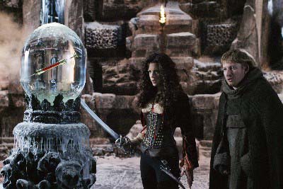    ( Van Helsing )