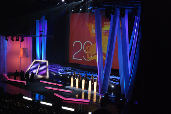  2020:   -2007.   ©  