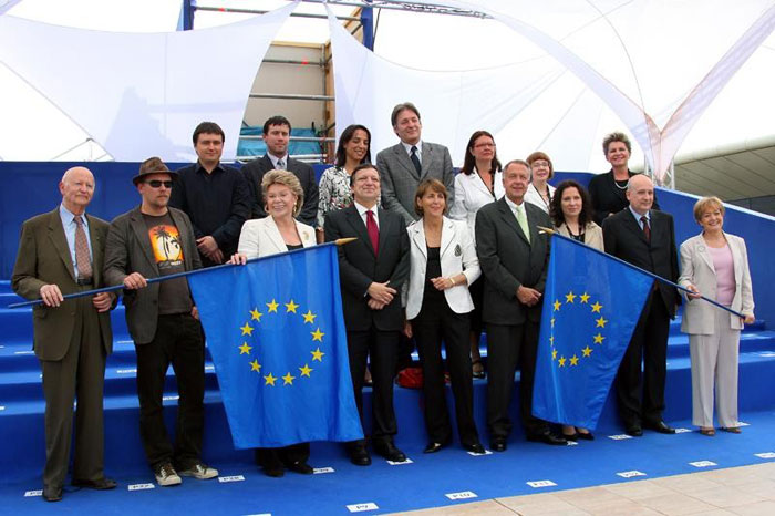  :  2008,   