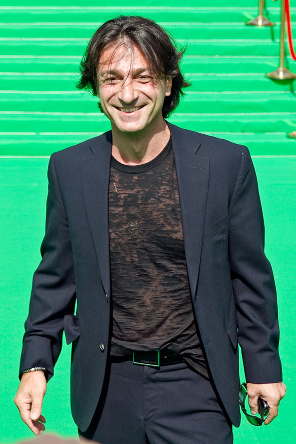  2020: -2010,  